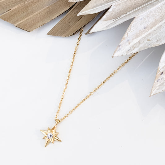 Collier " Étoile Zircon " Acier inoxydable 316L + bain d'or